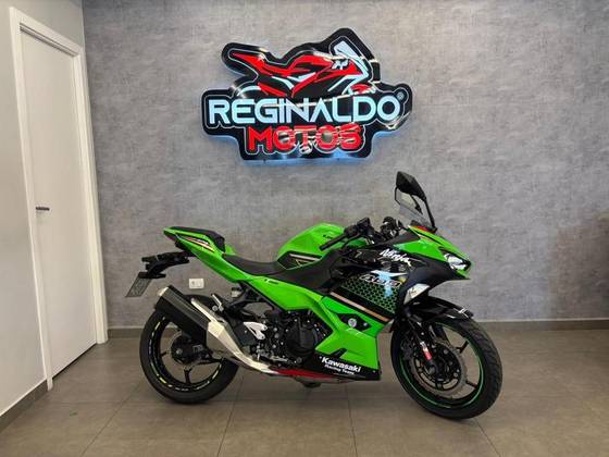 KAWASAKI NINJA 400 